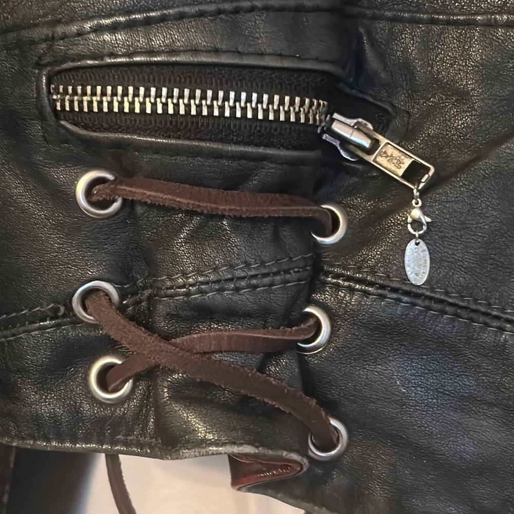 Vintage two tone leather lace up Moto motorcycle biker jacket - Picture 5 of 17